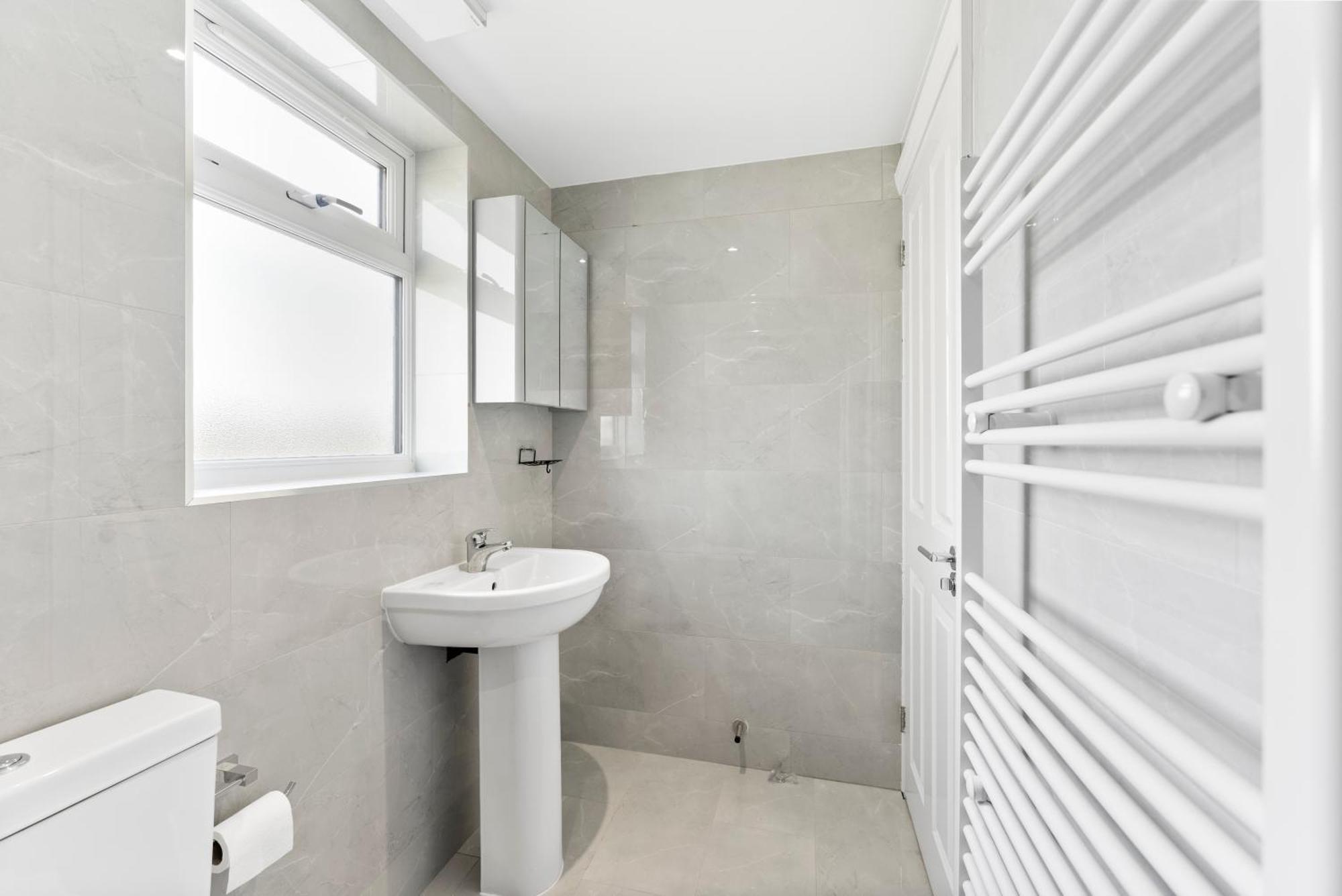 Stylish Wembley Gem - Parking -Sleeps 14 London Bagian luar foto